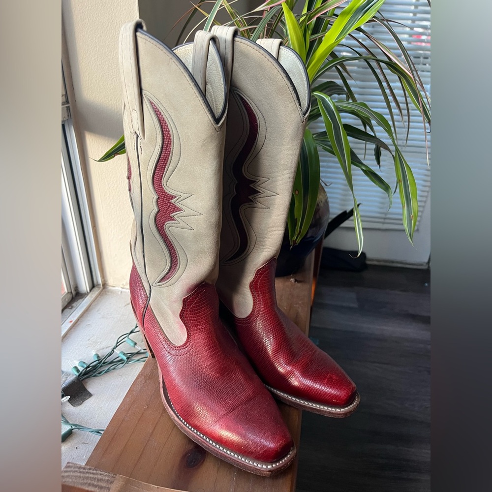 Vintage Frye Cowboy Boot